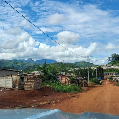 20250518_144405 Sur la route Cote d'Ivoire